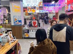 -南湖公园地摊集市