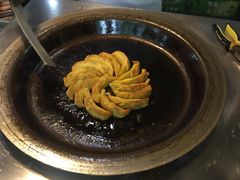 -老新隆牛肉锅贴(新街口店)