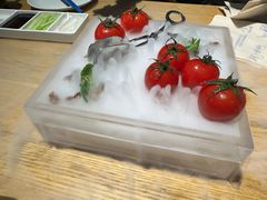 番茄脆菇沙拉-小大董·烤鸭(五棵松店)