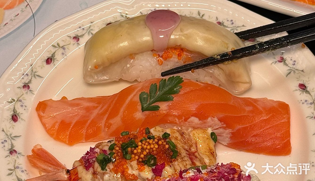 不在东京！在成都…会一直吃的穷鬼小店！！