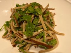 香菜干丝-新吉士·上海菜(浦东LCM置汇旭辉店)