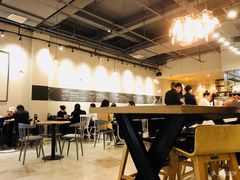 大堂-HELLO 27 意面·沙拉·帕尼尼