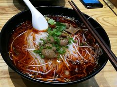 -蓉李记成都名小吃(罗湖火车站店)