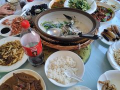 -天乐农家鱼头王(天目湖店)