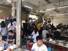 大堂-后街女孩肠粉店