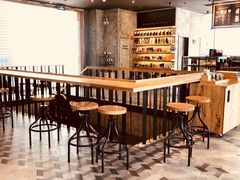 大堂-星巴克臻选(湖滨道店)