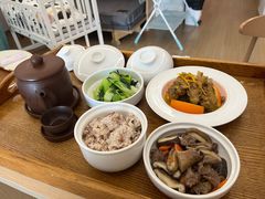 -雪梅月子中心(华侨城店)