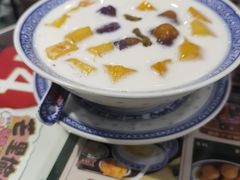 -广信牛奶甜品世家(台东店)