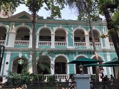 -星巴克臻选(广州沙面店)