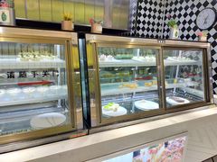 面包甜点陈列柜-集杰尚品海鲜烤肉自助餐厅(即墨宝龙广场店)