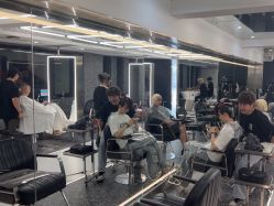 -厘里·salon