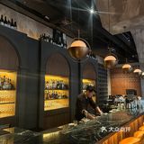 欧式电影般浪漫🌹 上海极具艺术感的牛排bar