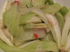 -味上湘菜馆(阿波罗店)