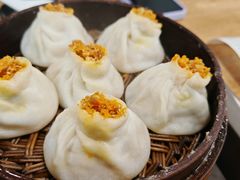 蟹黄小笼汤包-常鲜德乐购迎桂馒头店(麻巷公寓店)