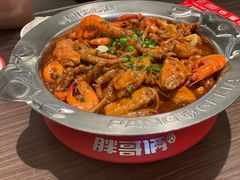 鸡翅煲-胖哥俩肉蟹煲(悦荟广场店)