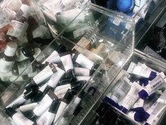 -苏宁极物(苏宁生活广场店)