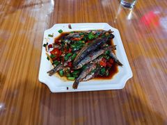 农家小溪鱼-根艺饭铺(二十年老店)
