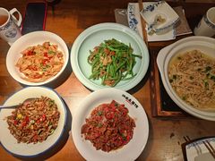 -洞庭土菜小炒馆(易发广场店)