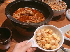 -云海肴·汽锅鸡·云南菜(天山百盛优客店)