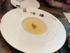 -HIGH FIVE哈福手工汉堡(桂林路店)