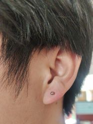 -冰岛刺青·手工穿孔·耳洞吧·专业喜纹身