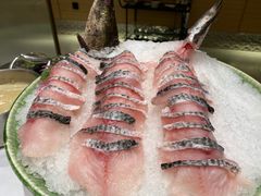 -红鼎豆捞·非遗鲍皇汤火锅(宝丰路店)