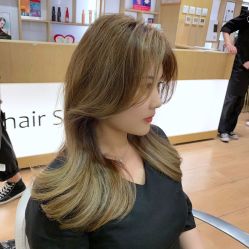 -简法造型·品牌形象店