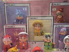 -泡泡玛特POPMART(上海环球港店)