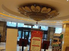 -雅致丽泊洗浴·颜系轻色SPA·足道(未央店)