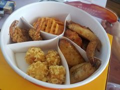 一团皇气小吃拼盘-必胜客(新辰里酒仙桥店)