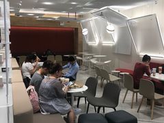 -奈雪的茶(华侨城创意园店)