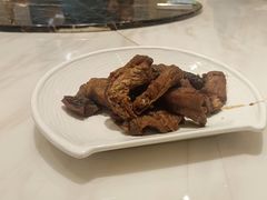 -梅龙镇酒家(南京西路总店)
