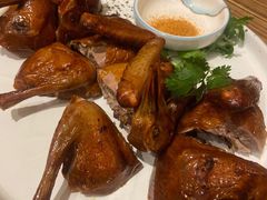 金牌盐焗乳鸽-粤港餐厅(禹州商业广场店)