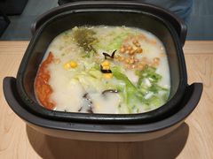 -阿香米线(凯德广场.1818店)