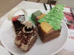 -芭菲盛宴·环球美食(袁家岗店)