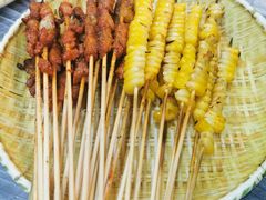 -金渝海鲜烧烤万州烤鱼店