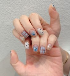 -猪猪女孩日式美睫美甲
