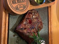 果木烤安格斯谷饲牛排-MR.ROCKY洛奇先生RESTAURANT&BAR(宝安壹方城店)