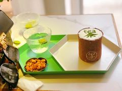 饼干杯奶盖茶-茶是一枝花泡茶店
