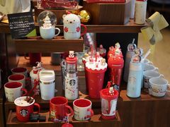 零售区-星巴克臻选(广州沙面店)