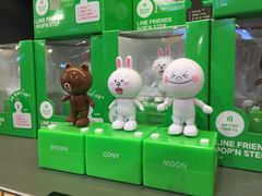 -LINE FRIENDS Garosu-gil Flagship Store