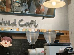 -Be Lived Cafe比例咖啡(摩天轮店)