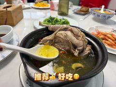 -七的湖·晚芳亭·阳澄湖农家菜·大闸蟹(莲花岛店)