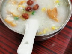 -陈老添美食店(宝华路店)