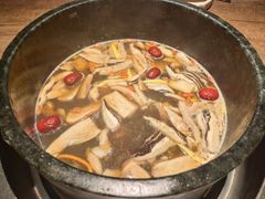 -蘑界·野生菌火锅(深业上城店)