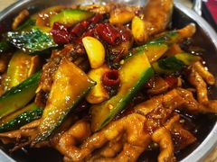 -江城燕子大排档(江汉路步行街店)