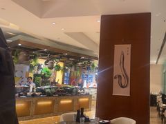 -怡咖啡海鲜自助餐厅(浦东香格里拉店)