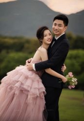 -雪中彩影婚纱摄影·微光艺术中心