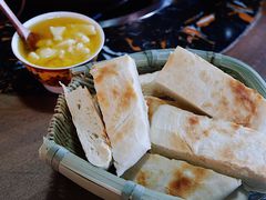 酥油奶渣-陀岗美食·云南藏式特色餐厅