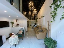 -美奈サロン美甲美睫皮肤管理